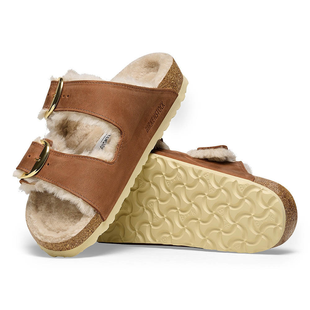 כפכפי בירקנשטוק Arizona Big Buckle Shearling נשים