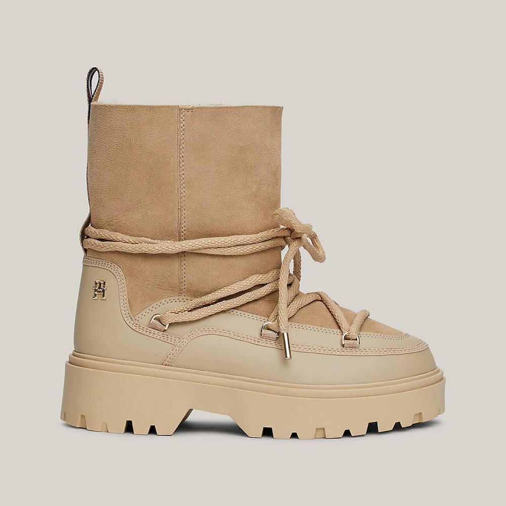 מגפי טומי הילפיגר Real Shearling Lace-Up Snowboot נשים