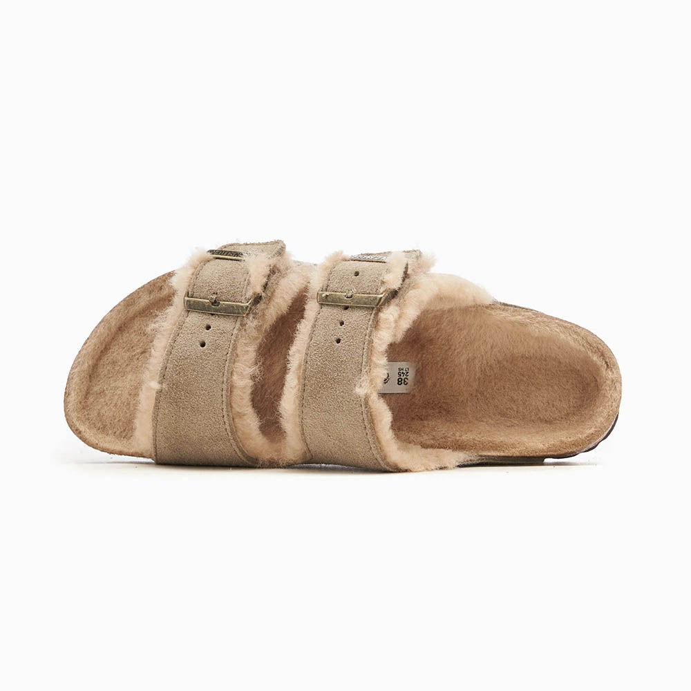 כפכפי בירקנשטוק Arizona Shearling נשים