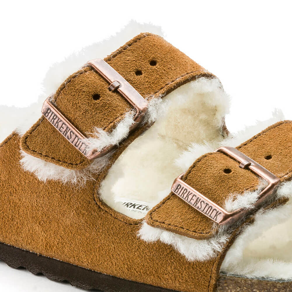 כפכפי בירקנשטוק Arizona Shearling נשים