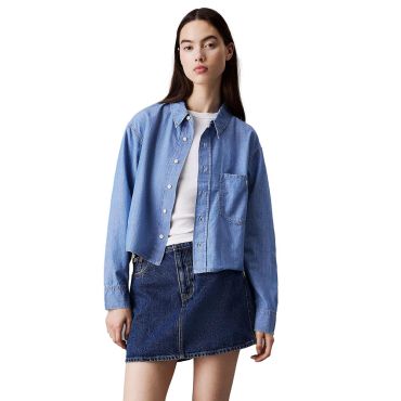 חולצה מכופתרת קלווין קליין Cropped Dad Chambray נשים